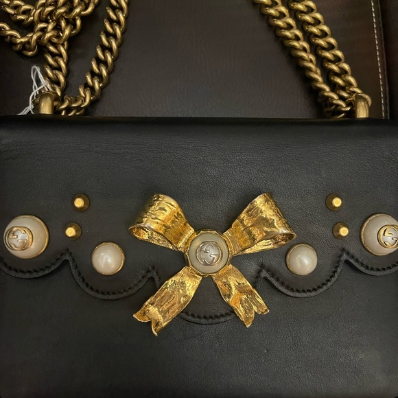 Gucci Pearly Peony Handbag - Picture 2 of 11